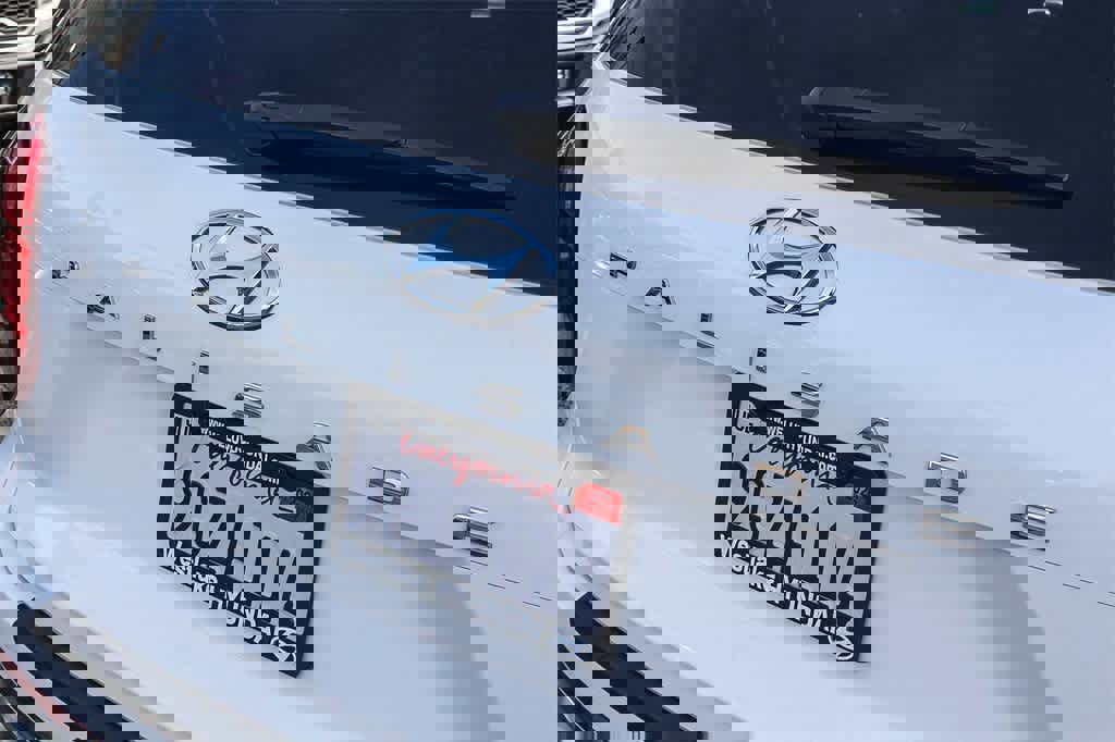 Used 2023 Hyundai Palisade Calligraphy image 9