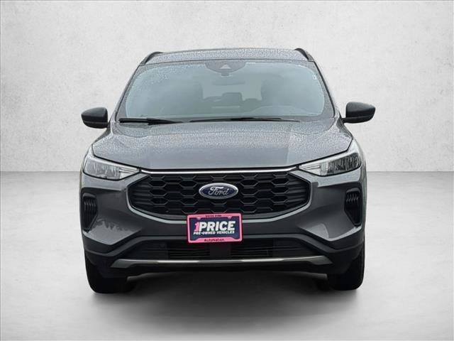 Used 2025 Ford Escape ST-Line image 2