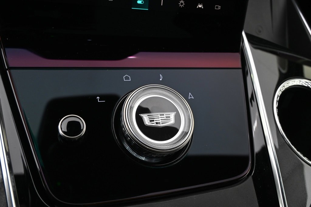 New 2025 Cadillac Escalade IQ Luxury 2 image 33