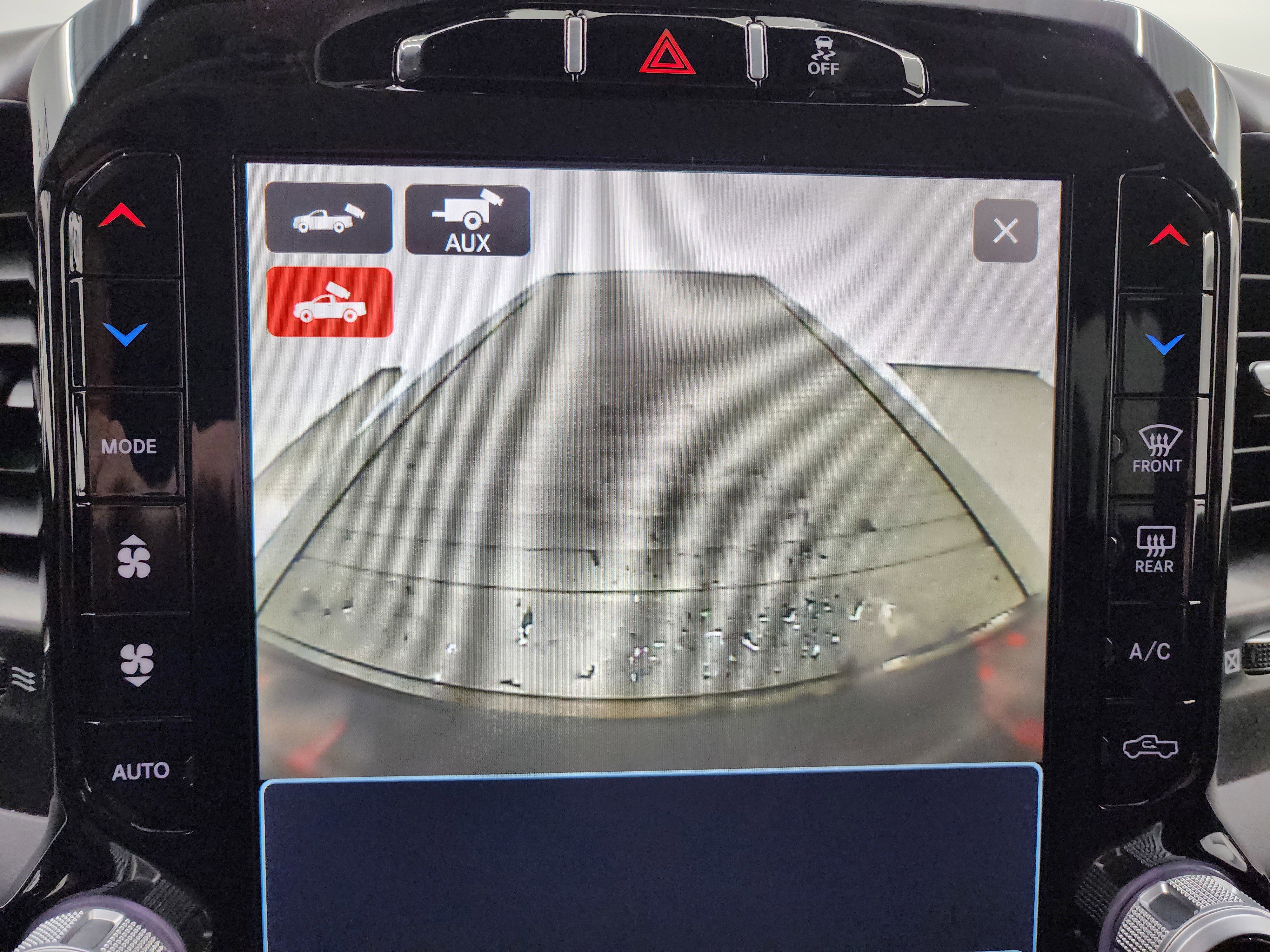 Used 2023 RAM 3500 Laramie image 15