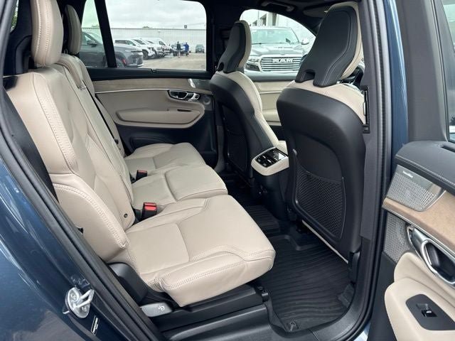 Used 2025 Volvo XC90 B6 Ultra w/ Protection Package Premier AWD/4WD image 24