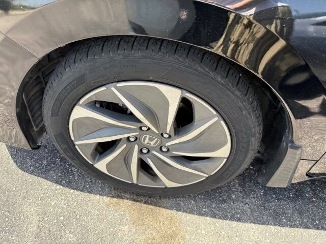 Used 2020 Honda Insight Touring image 8