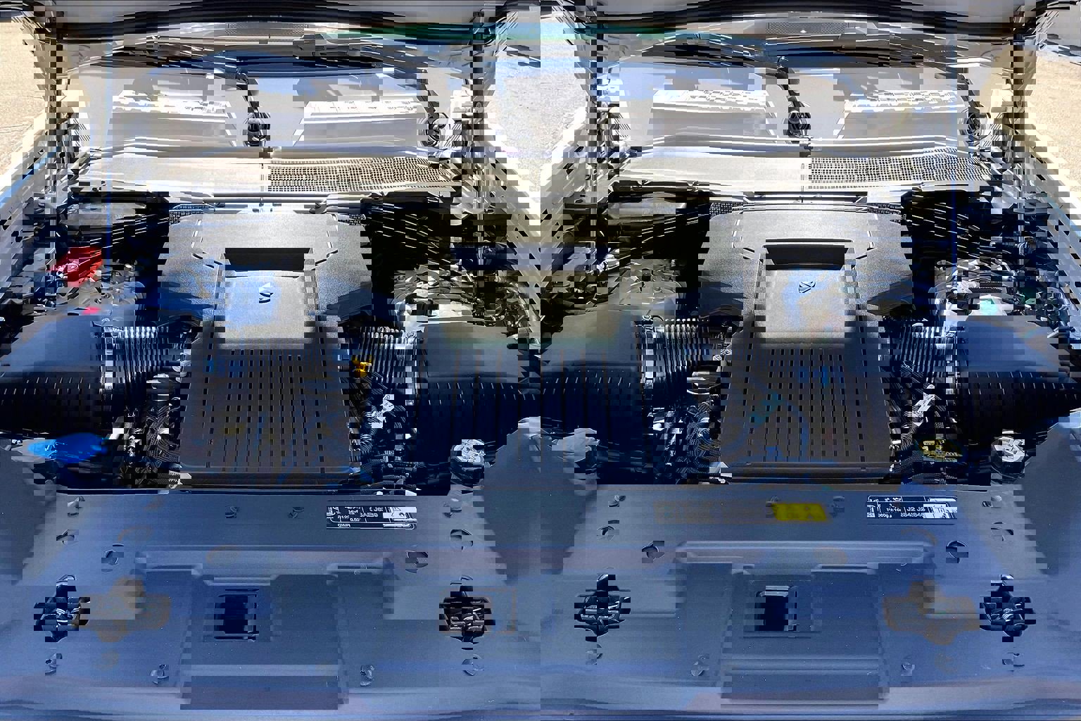 New 2026 Land Rover Defender 110 OCTA image 15