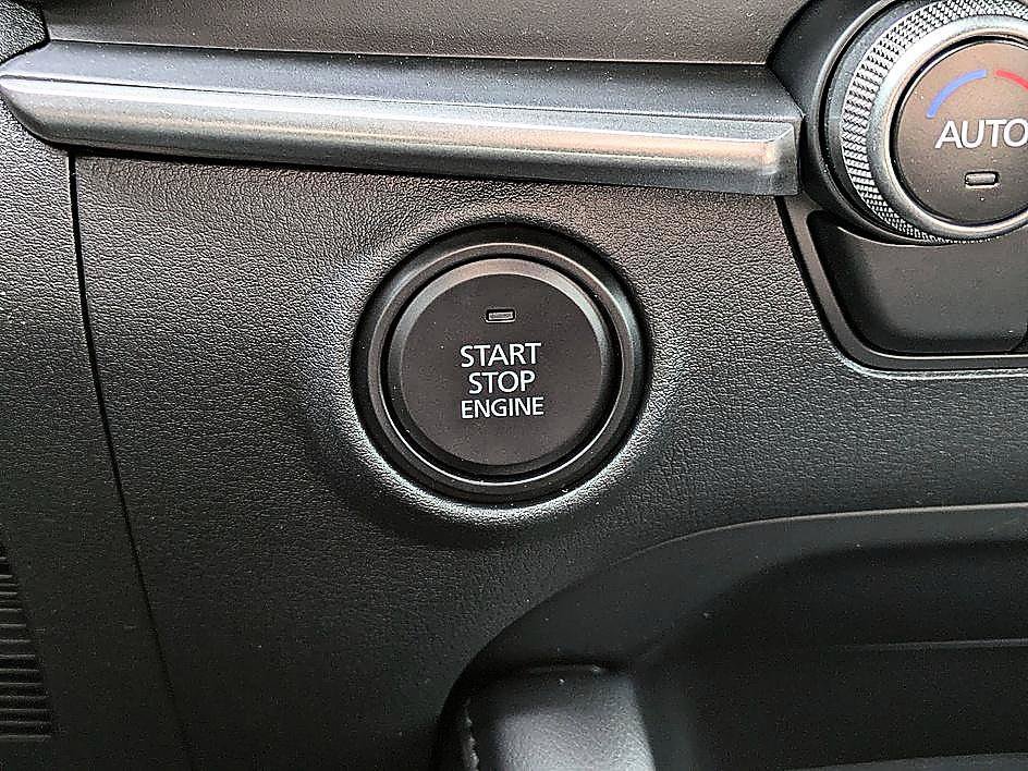New 2026 MAZDA MAZDA3 2.5 S Hatchback w/ Premium Pkg FWD image 17