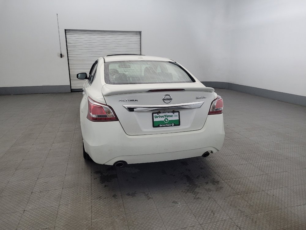 Used 2013 Nissan Altima 3.5 SL w/ Technology Pkg image 6