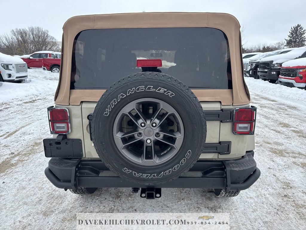 Used 2018 Jeep Wrangler Unlimited Sport image 4