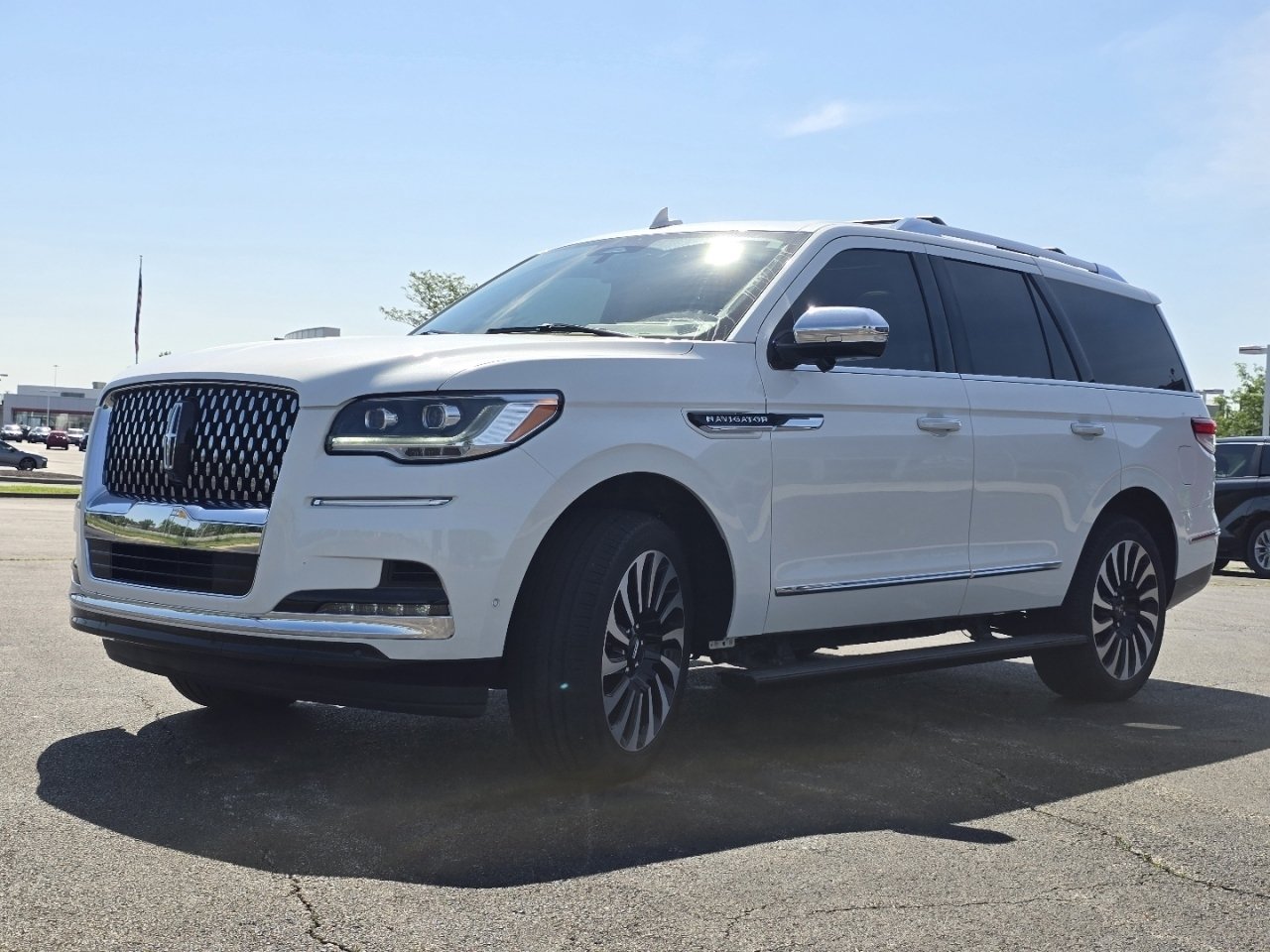 Used 2023 Lincoln Navigator Black Label AWD/4WD image 16