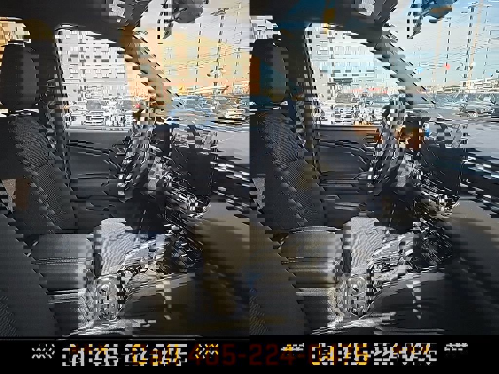 New 2026 GMC Canyon Elevation w/ Convenience Package image 10