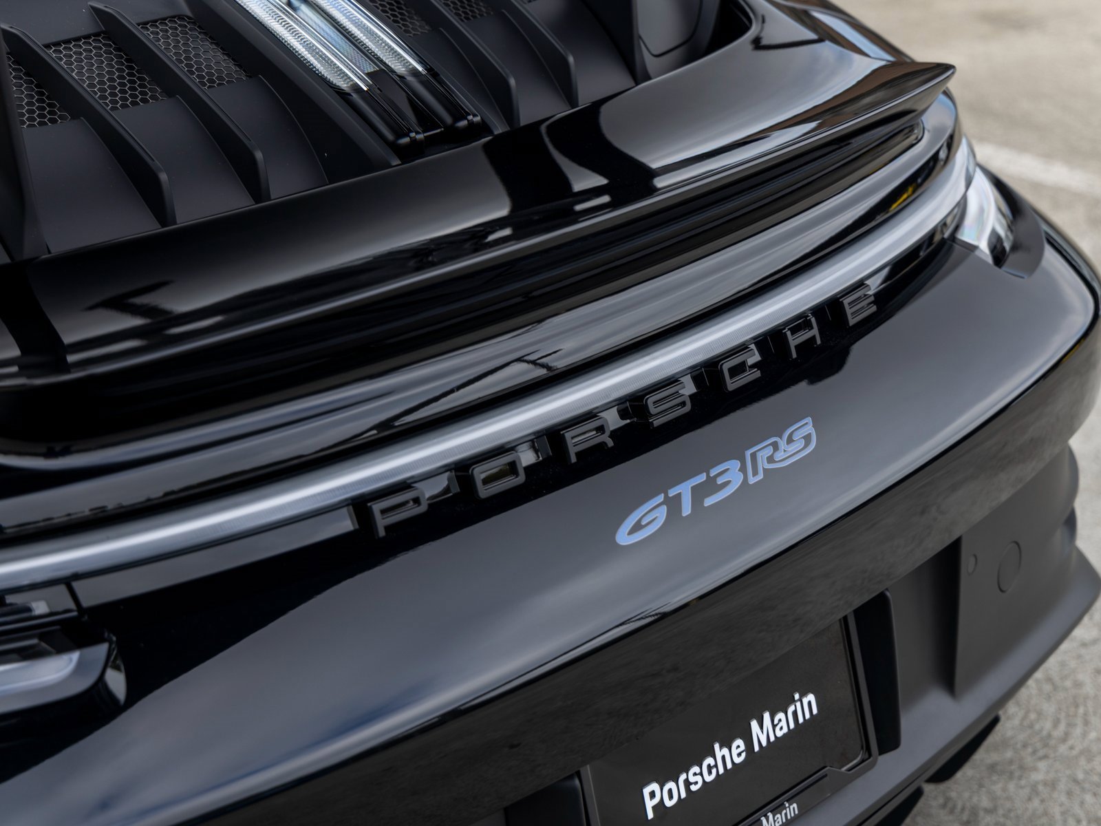 Certified 2025 Porsche 911 GT3 RS image 27