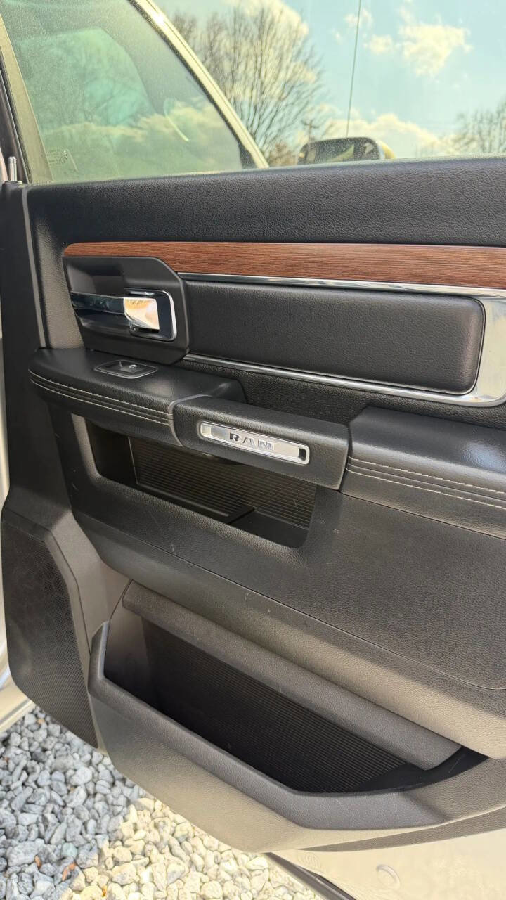 Used 2015 RAM 2500 Laramie w/ Convenience Group image 22