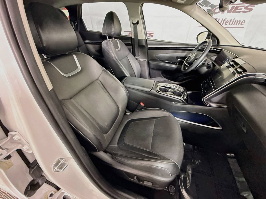 Certified 2023 Hyundai Tucson Limited w/ Cargo Package AWD/4WD image 34