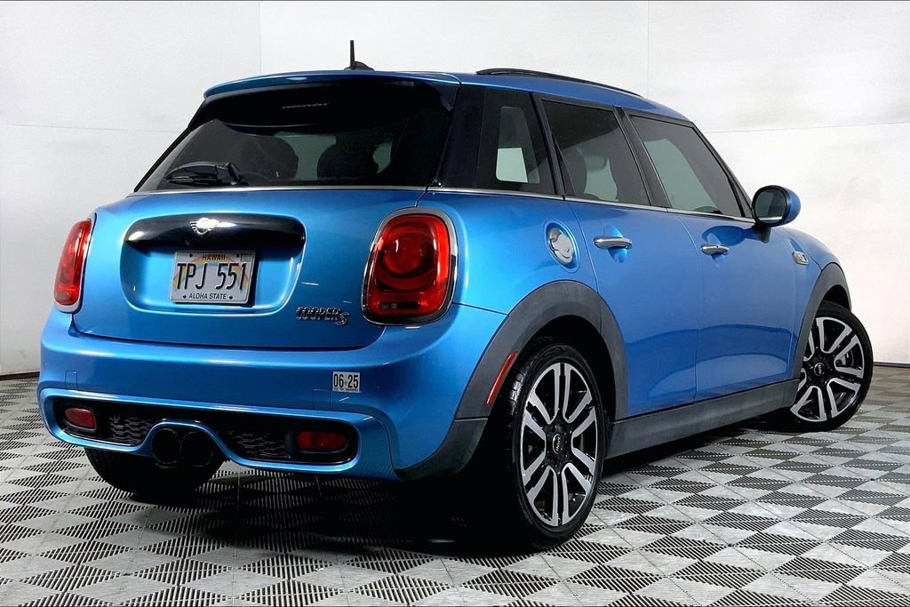 Used 2019 MINI Cooper S image 10