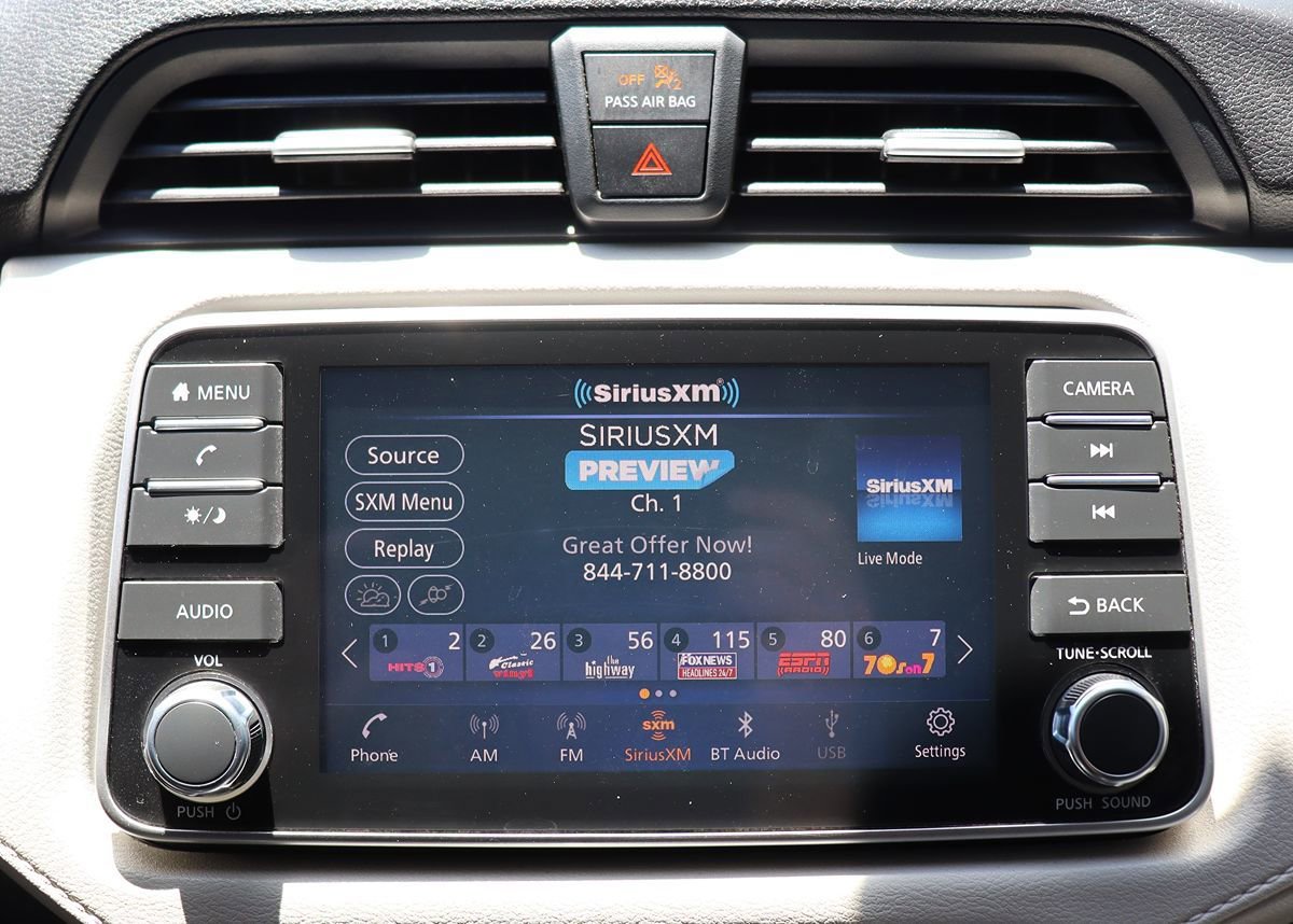 Used 2021 Nissan Versa SV FWD image 46