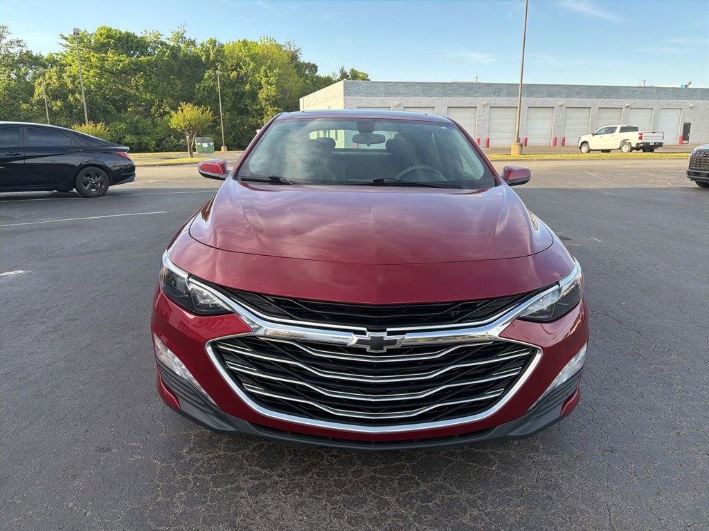 Used 2020 Chevrolet Malibu LT FWD image 12
