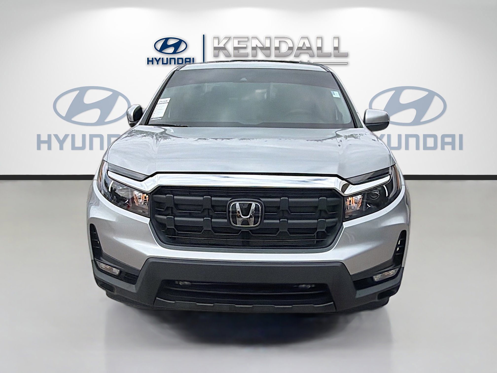 Used 2025 Honda Ridgeline RTL image 2