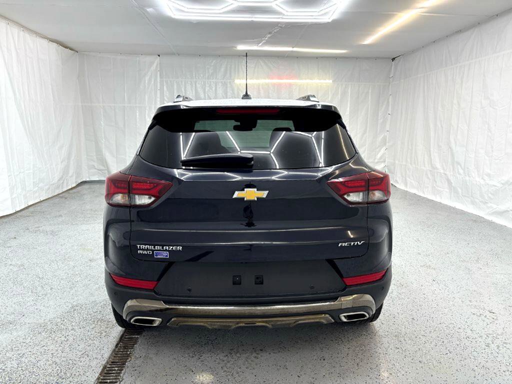 Used 2021 Chevrolet TrailBlazer ACTIV w/ Sun and Liftgate Package image 4