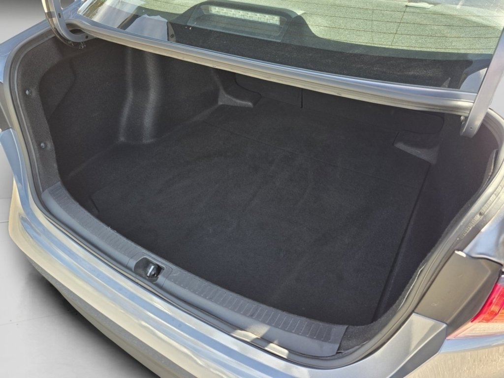 Used 2024 Toyota Corolla LE FWD image 22