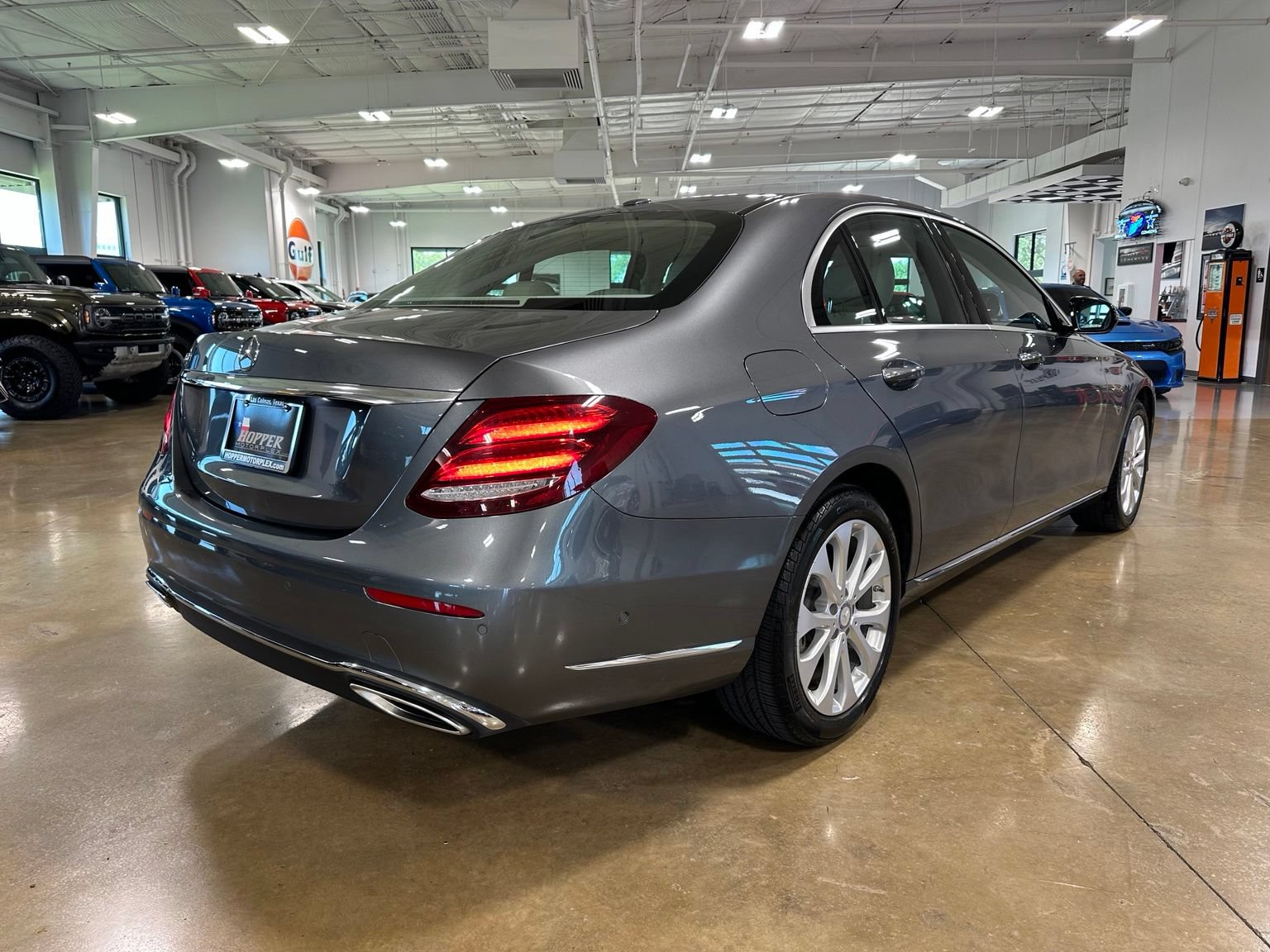 Used 2017 Mercedes-Benz E 300 image 8