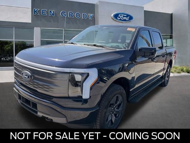 Used 2025 Ford F150 Lightning Lariat w/ Max Trailer Tow Package