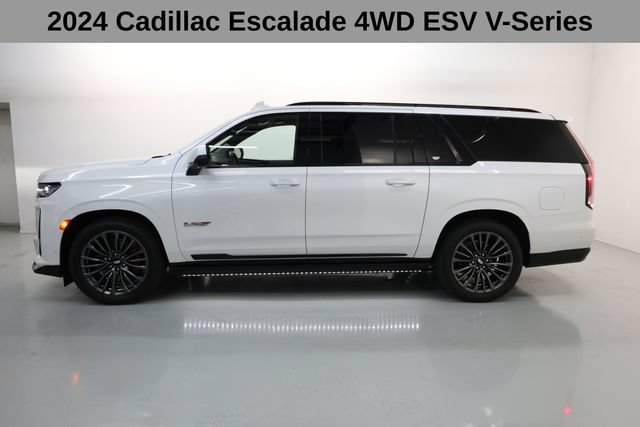Used 2024 Cadillac Escalade ESV V w/ Heavy-Duty Trailer Package AWD/4WD image 4
