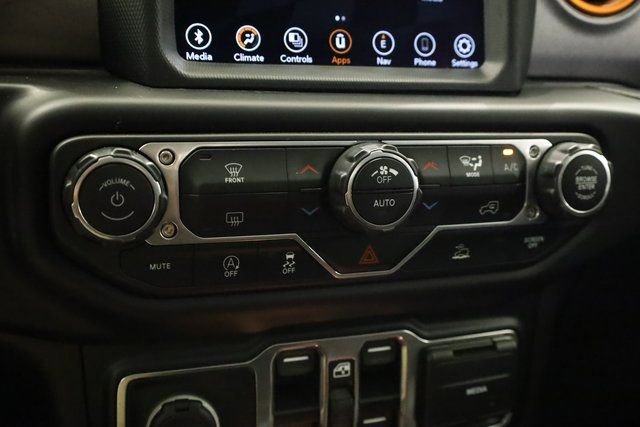 Used 2022 Jeep Gladiator Mojave w/ Trailer Tow Package image 24
