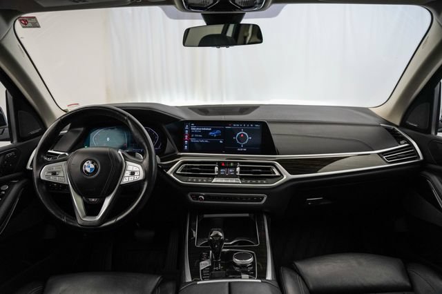 Used 2020 BMW X7 xDrive40i w/ Premium Package AWD/4WD image 12