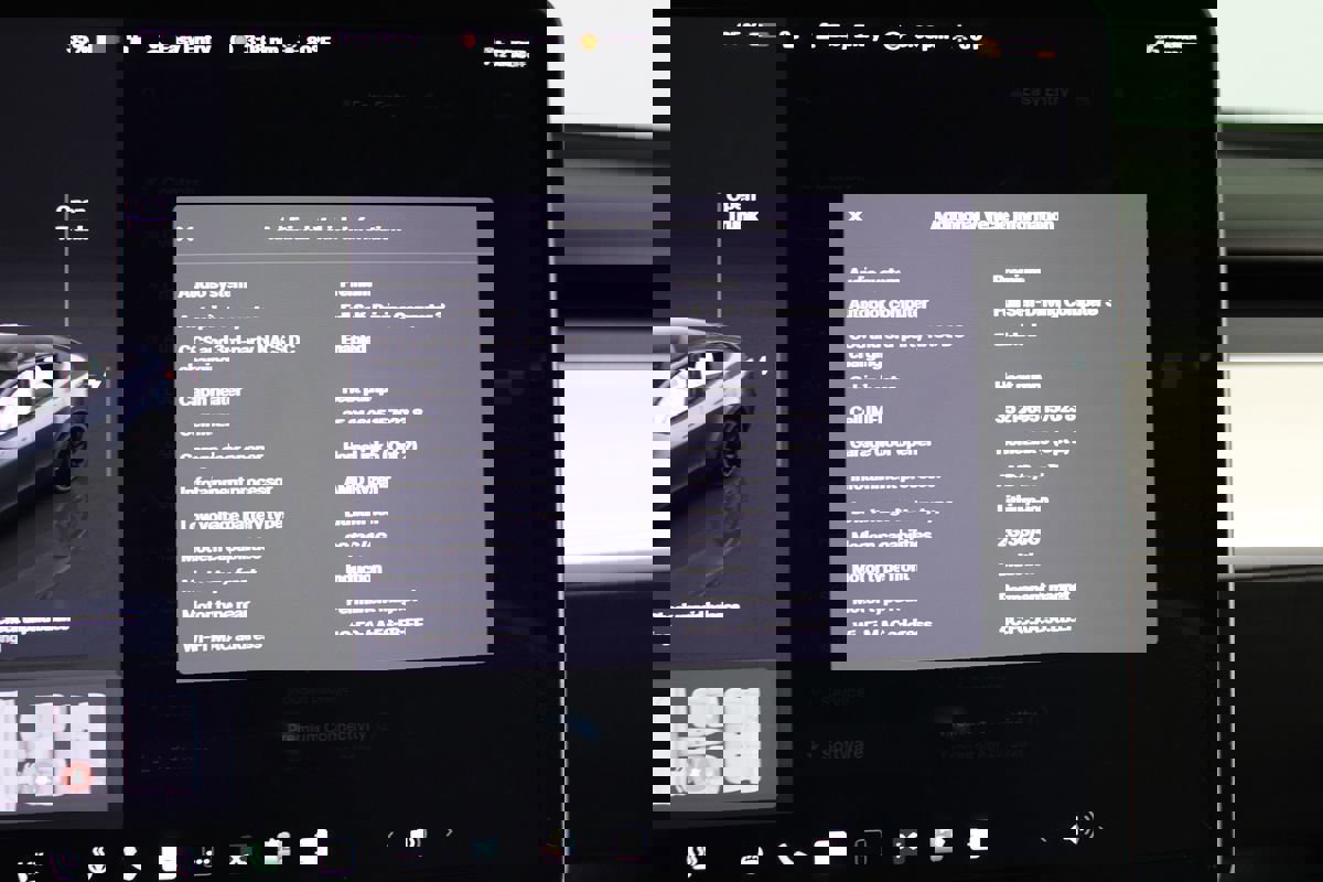 Used 2022 Tesla Model Y Performance image 17