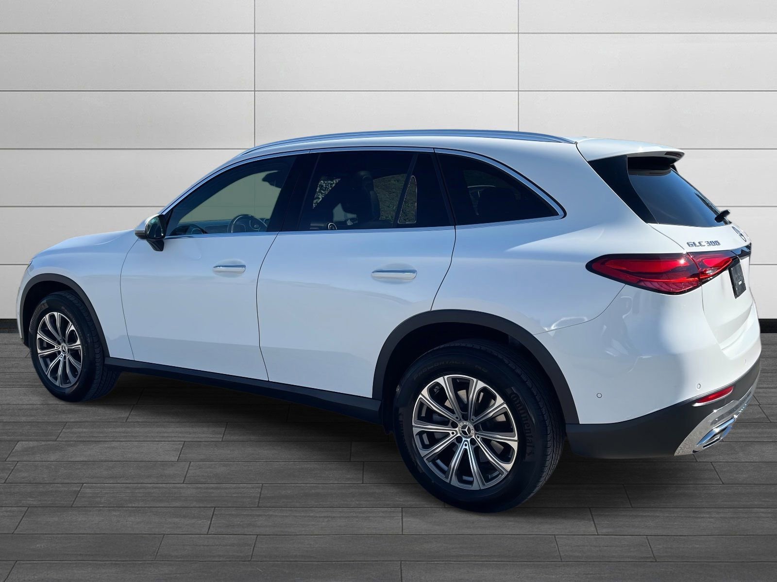 Certified 2025 Mercedes-Benz GLC 300 GLC 300 image 4