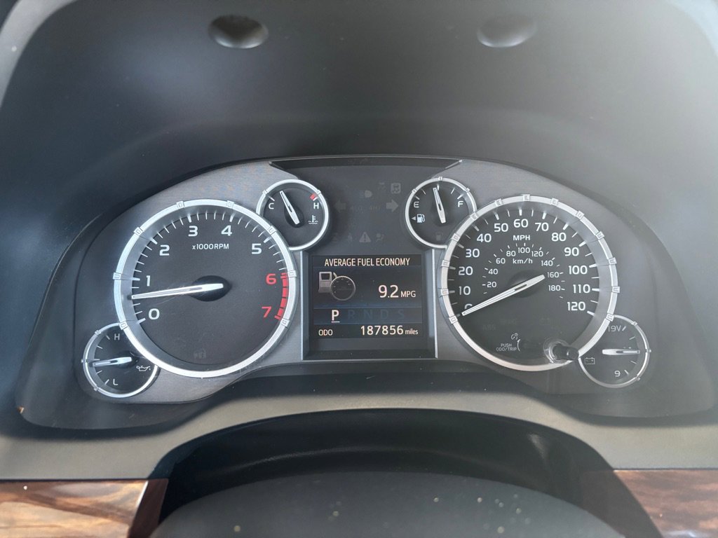 Used 2014 Toyota Tundra Limited w/ TRD Off Road Package image 9