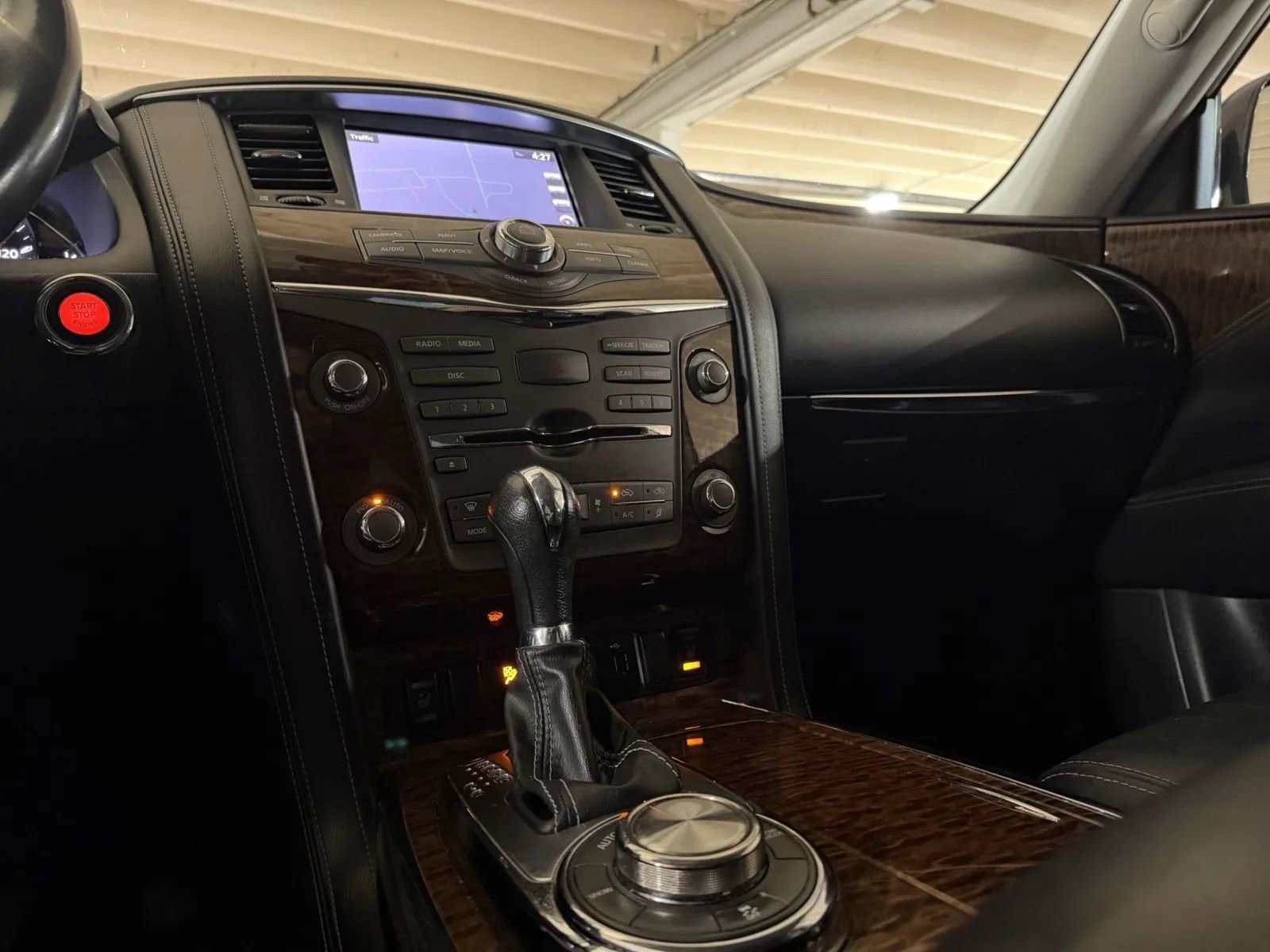 Used 2018 Nissan Armada SL AWD/4WD image 17