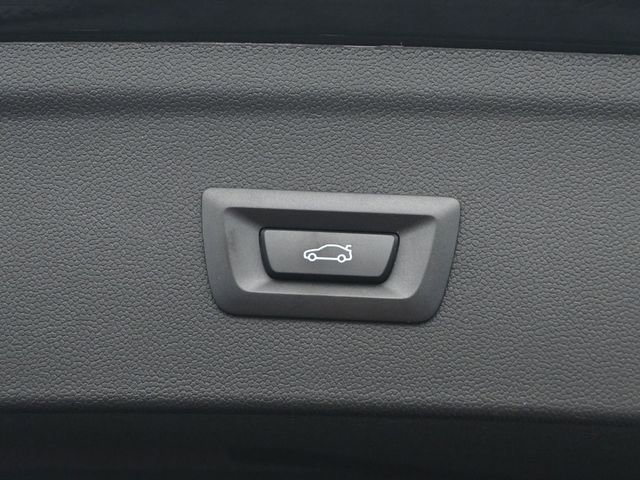 New 2025 BMW iX xDrive50 AWD/4WD image 24