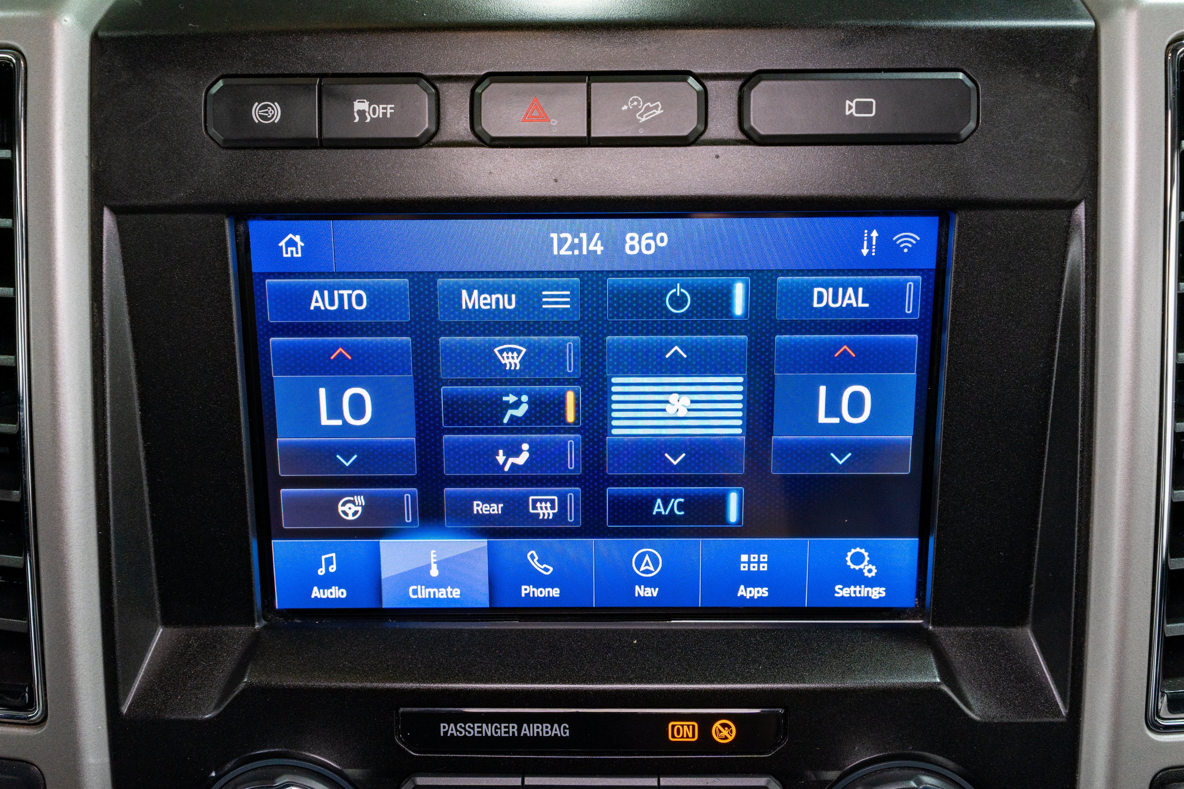 Used 2021 Ford F350 Lariat w/ Lariat Value Package AWD/4WD image 24