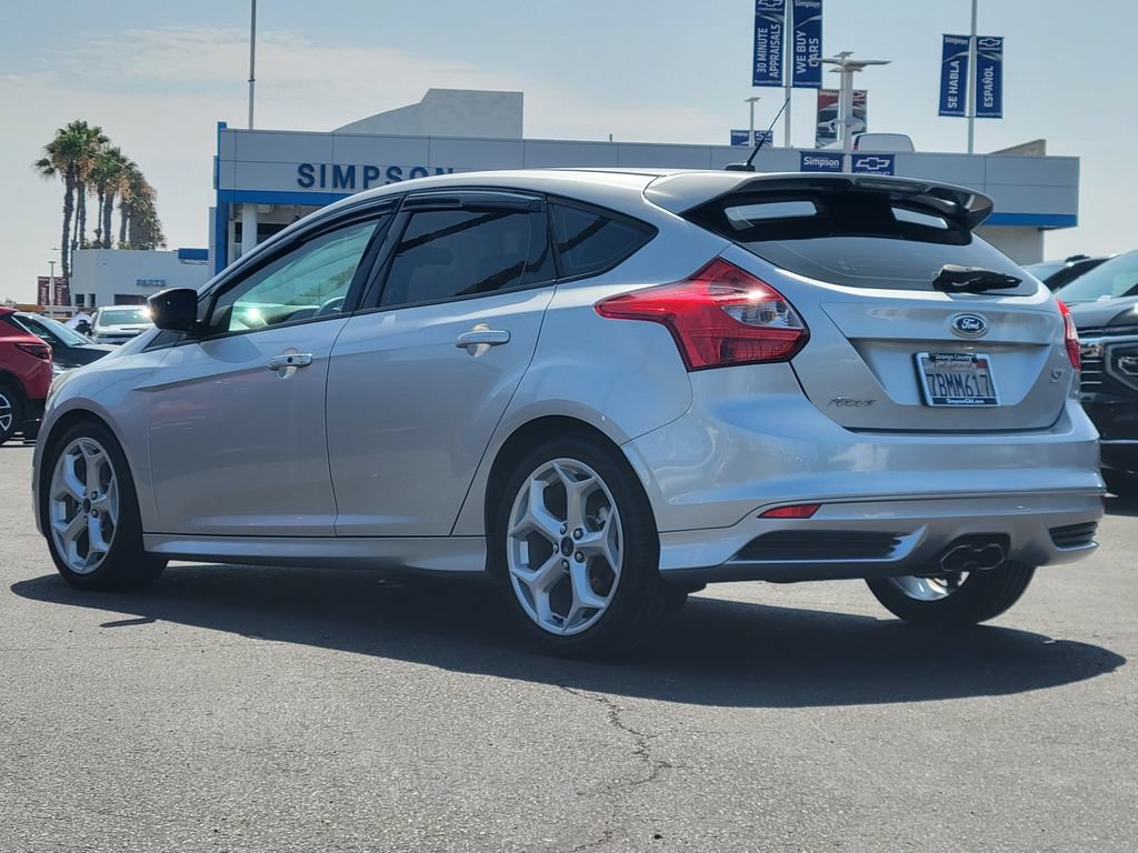 Used 2013 Ford Focus ST FWD image 2