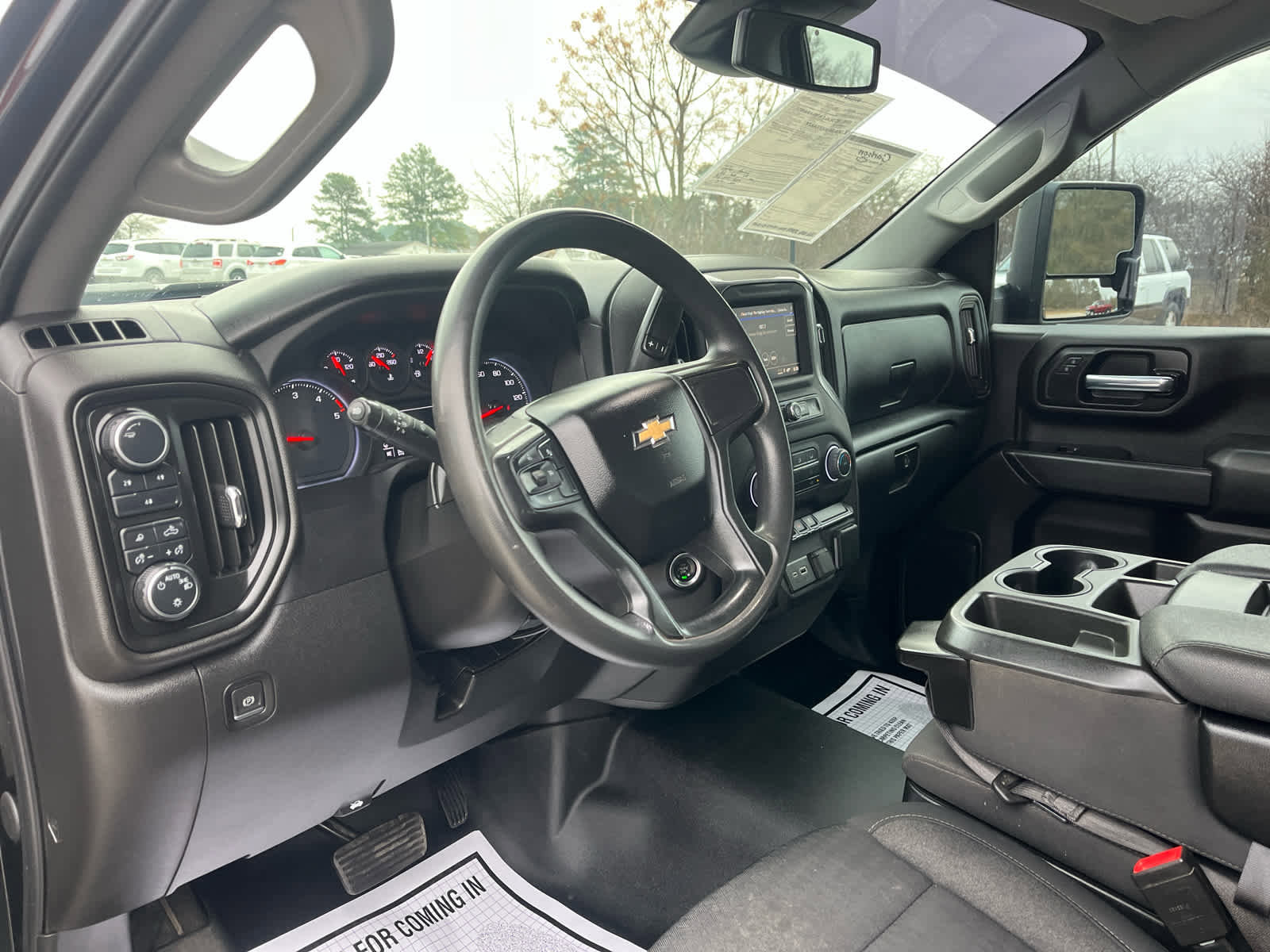 Used 2024 Chevrolet Silverado 2500 Custom w/ Custom Value Package image 16