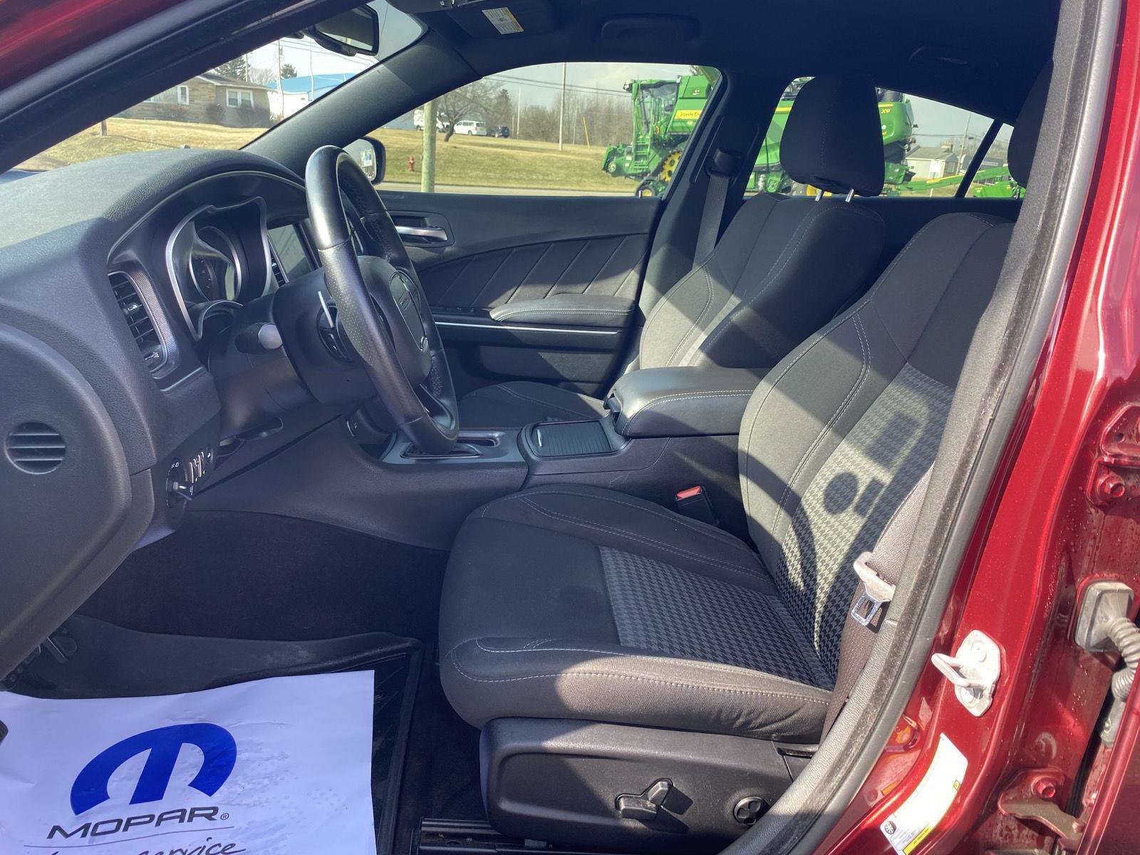 Used 2018 Dodge Charger GT image 15