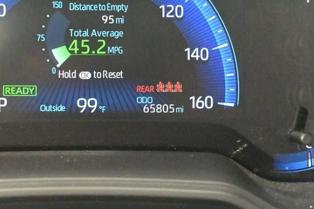 Used 2022 Toyota Corolla LE FWD image 37