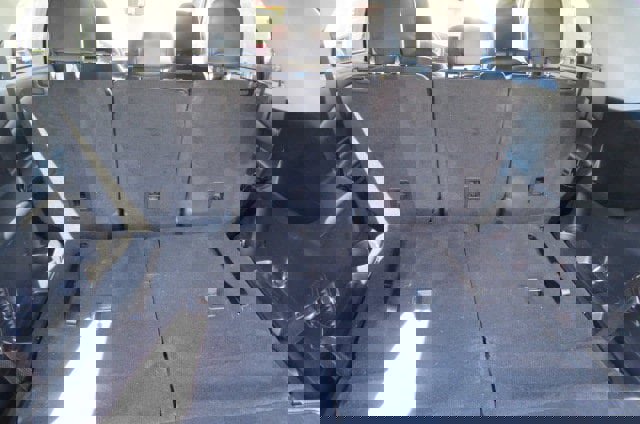 Certified 2021 Ford Explorer XLT w/ Equipment Group 202A image 8