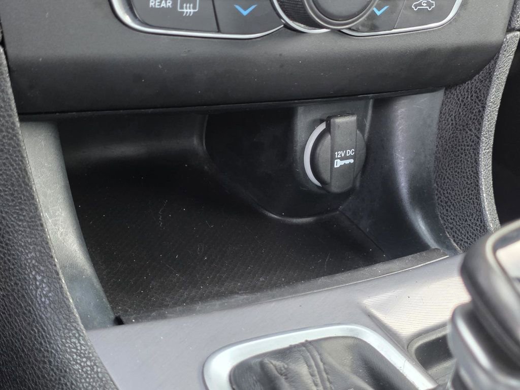 Used 2023 Dodge Charger SXT image 17