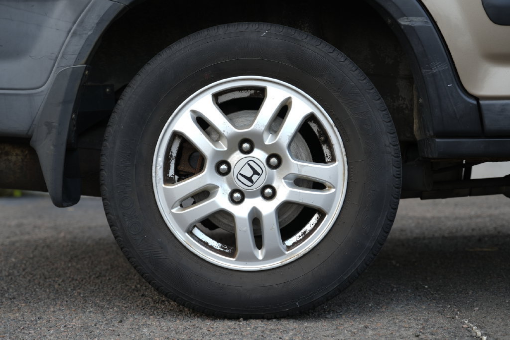 Used 2004 Honda CR-V EX image 11