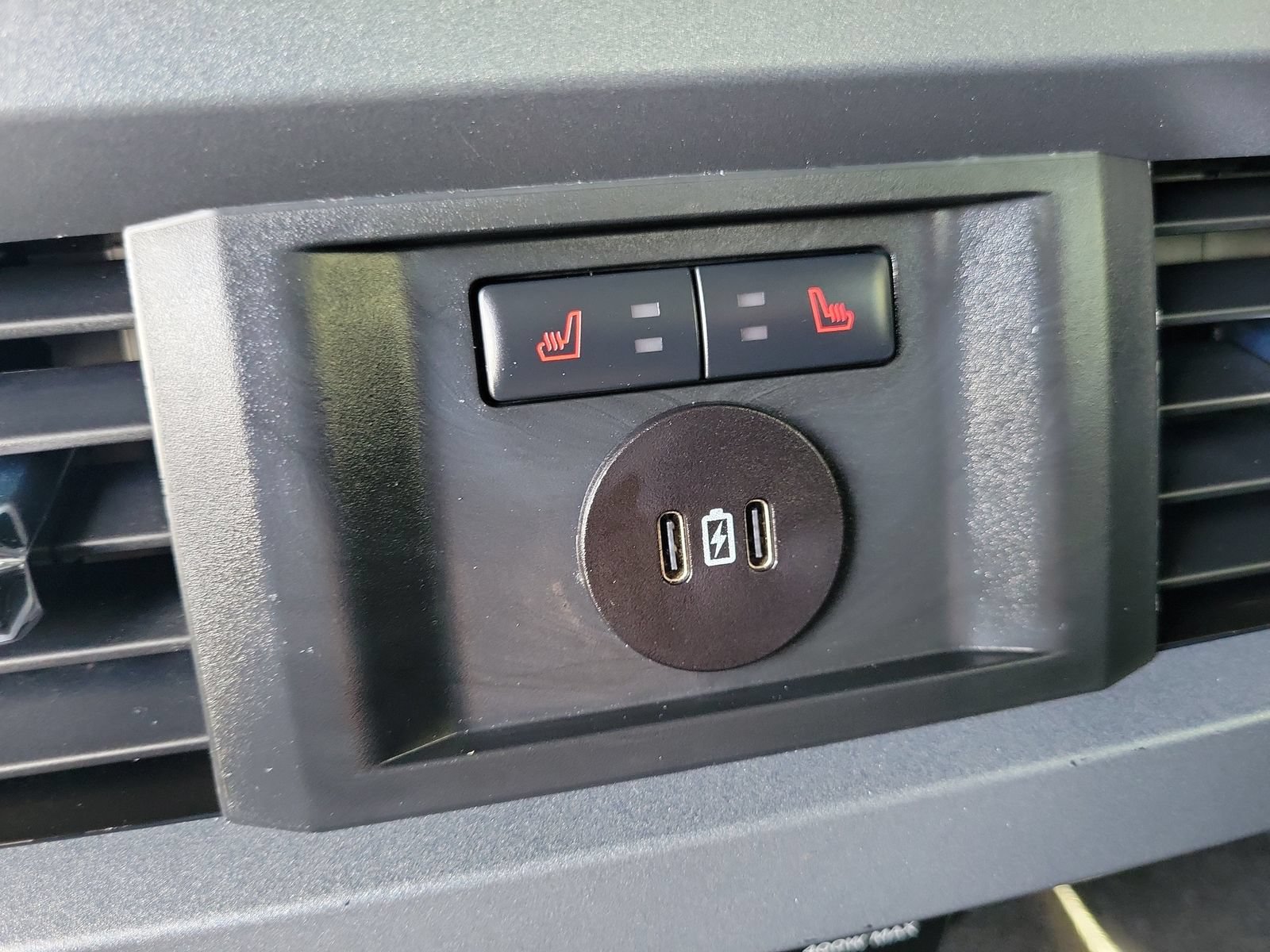 Certified 2024 Ford F250 Lariat AWD/4WD image 11