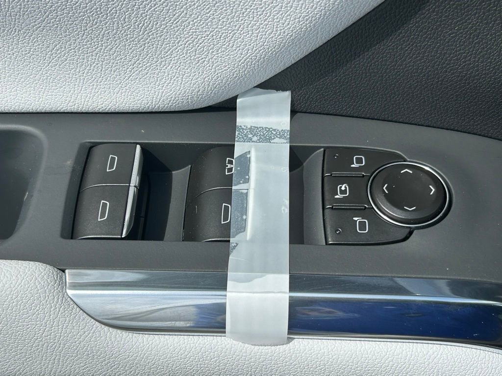 New 2026 Chevrolet Traverse High Country FWD image 31