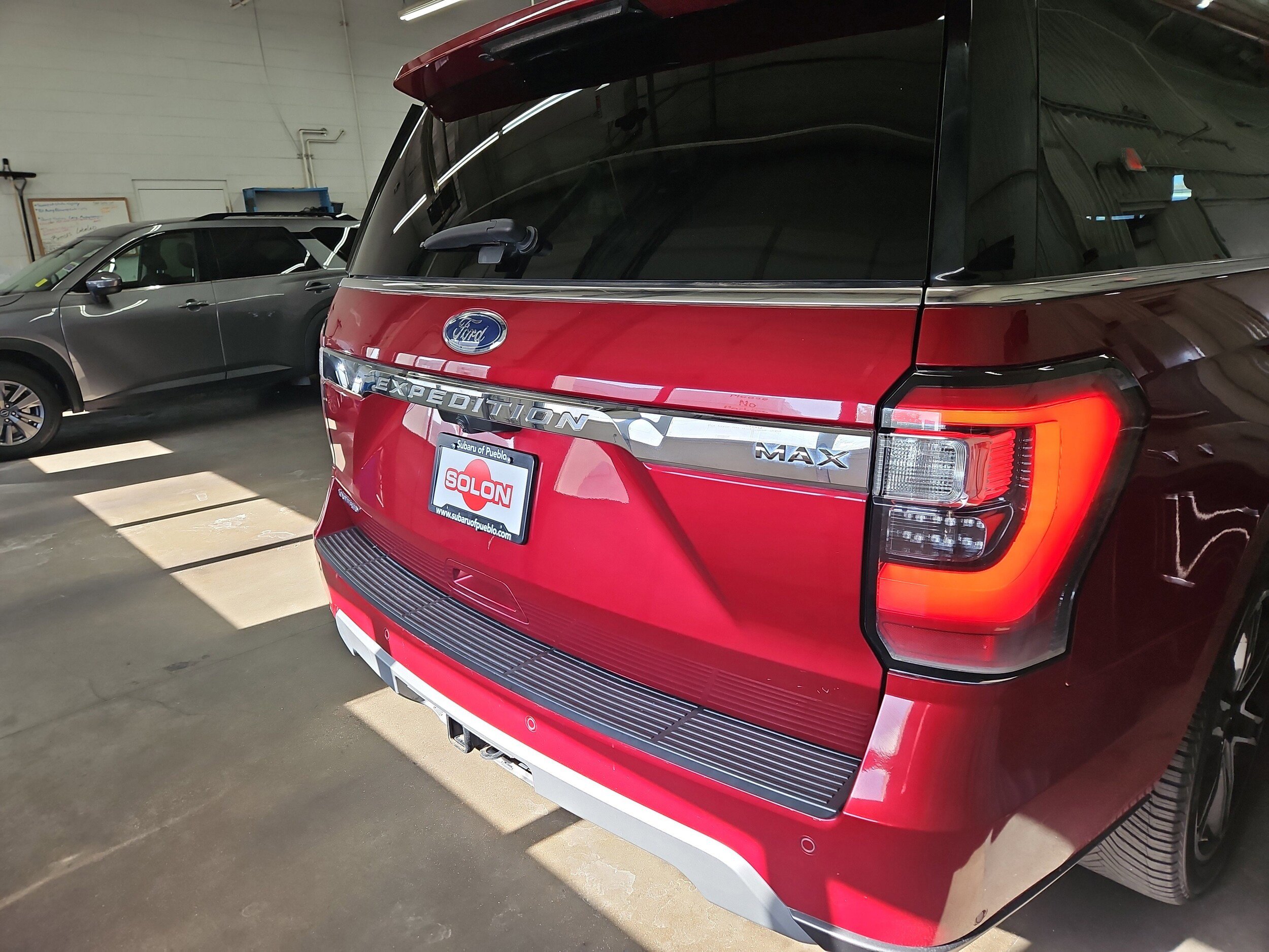 Used 2019 Ford Expedition Max Limited w/ Special Edition Package AWD/4WD image 32