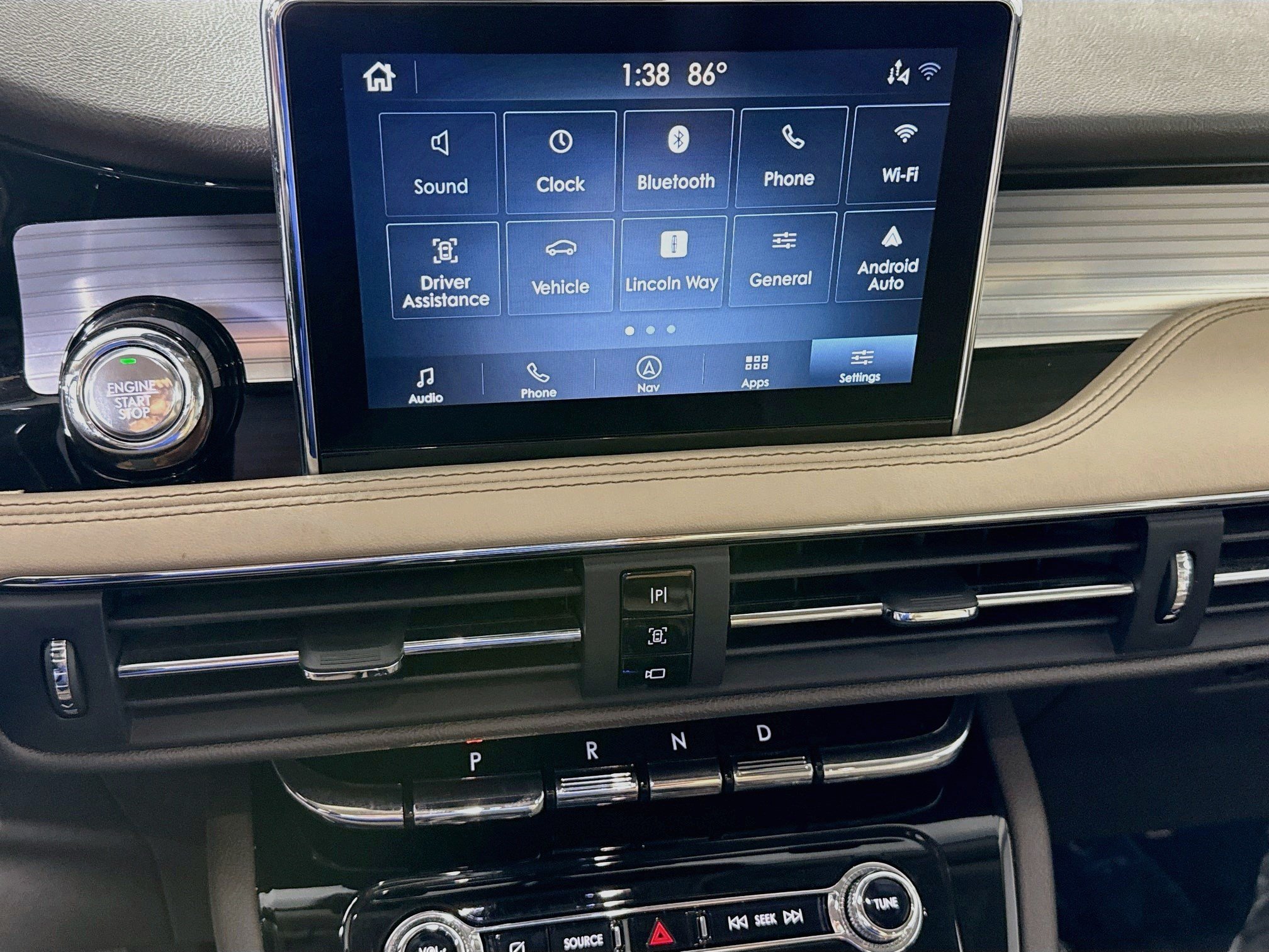 Used 2020 Lincoln Corsair FWD w/ Equipment Group 101A image 18