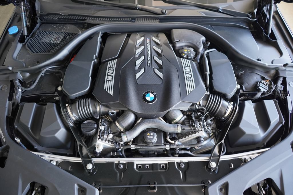 Used 2026 BMW M850i xDrive w/ M Sport Professional Package AWD/4WD image 22