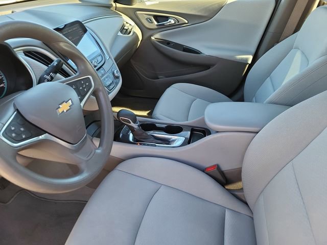 Used 2022 Chevrolet Malibu LS FWD image 11