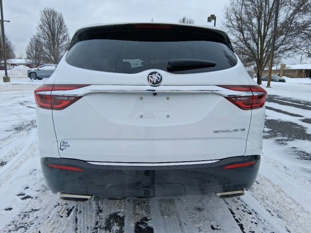 Used 2019 Buick Enclave Essence image 4