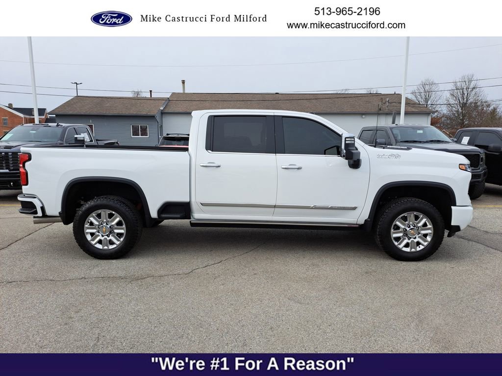 Used 2025 Chevrolet Silverado 2500 High Country w/ Technology Package image 6