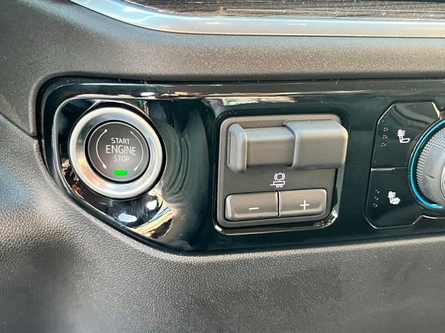 Used 2026 Chevrolet Silverado 1500 LT AWD/4WD image 34