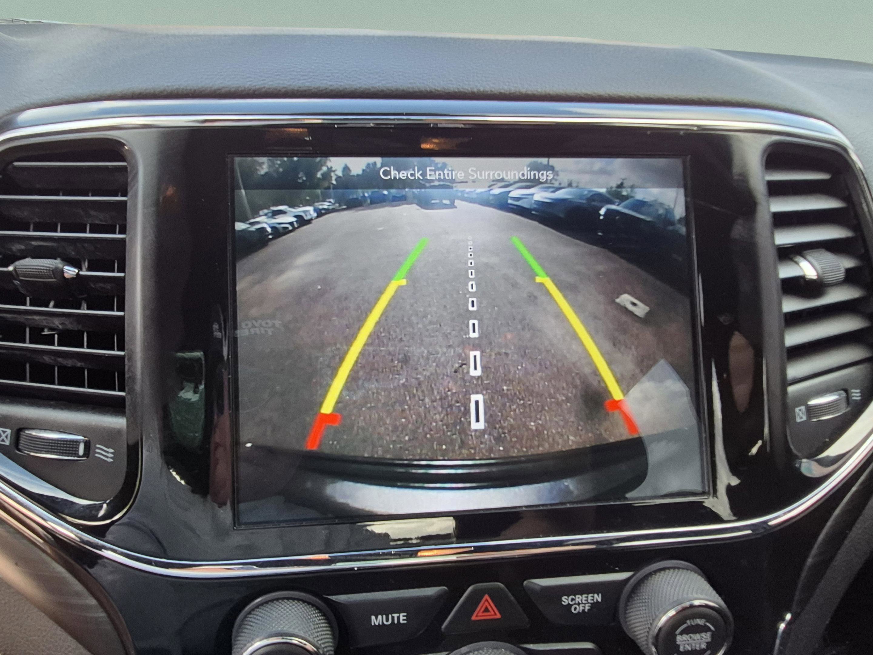 Used 2019 Jeep Grand Cherokee Altitude RWD image 26