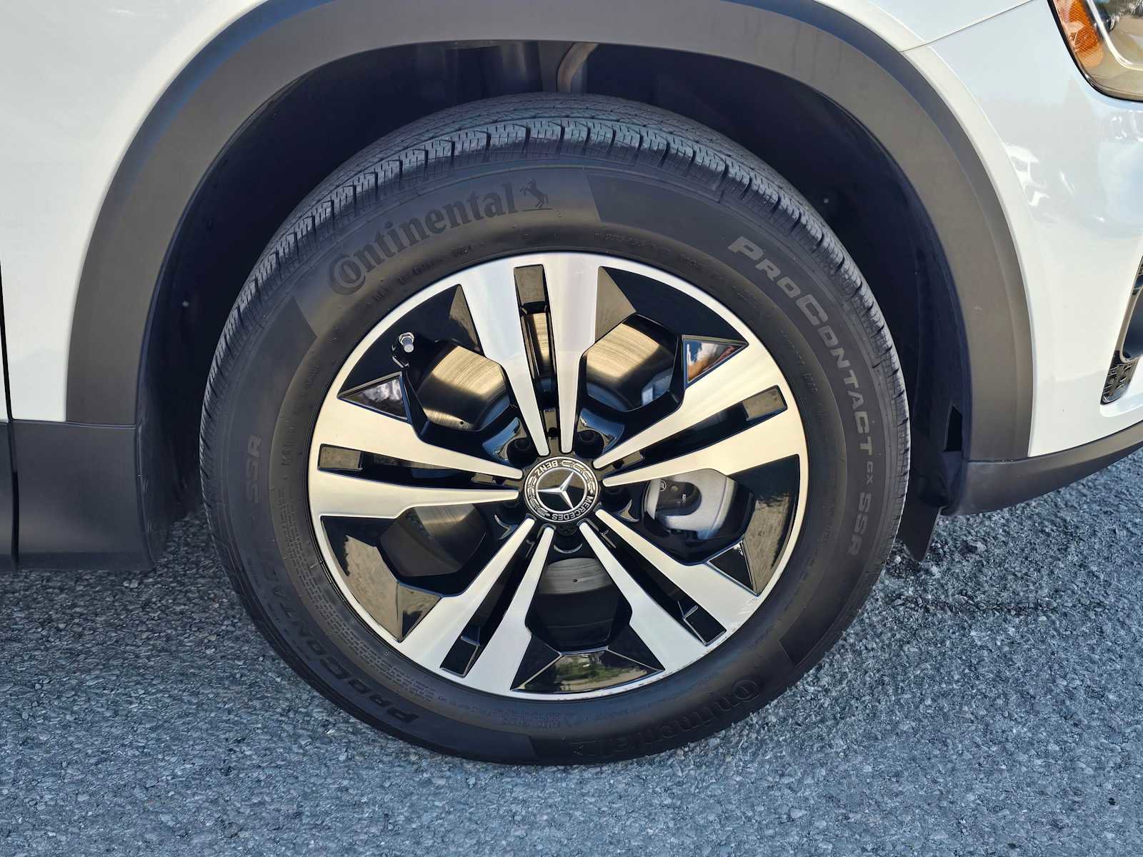 Used 2026 Mercedes-Benz GLB 250 image 9